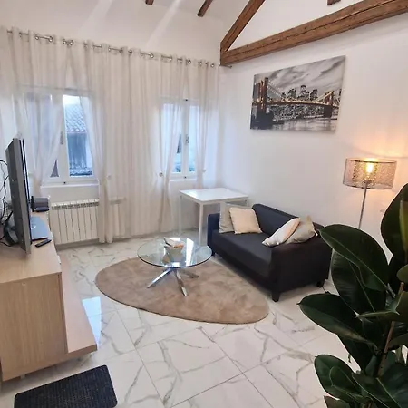 Maison Dama Bianca *